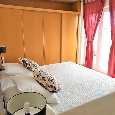 Garden T1 Penthouse Great Views Wpcg 25 Appartamento *